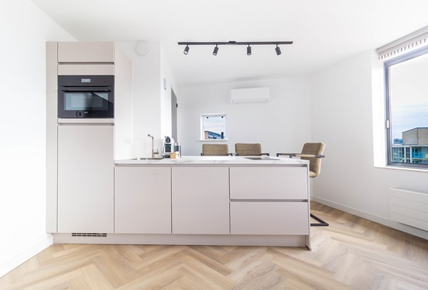 Medium property photo - Belgiëplein, 1066 SC Amsterdam